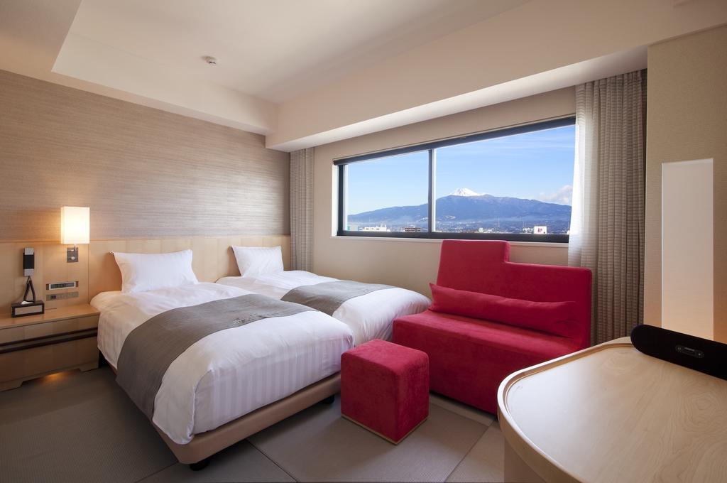 Cocochee Hotel Numazu Phòng bức ảnh